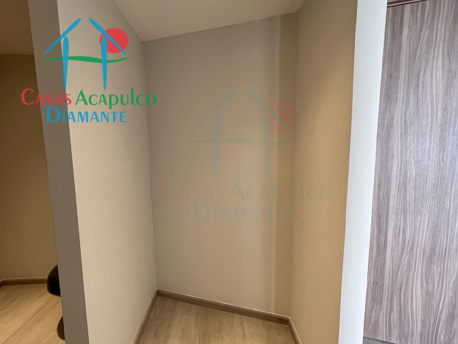 Romano Suites Hab 108-112 - Baño 4